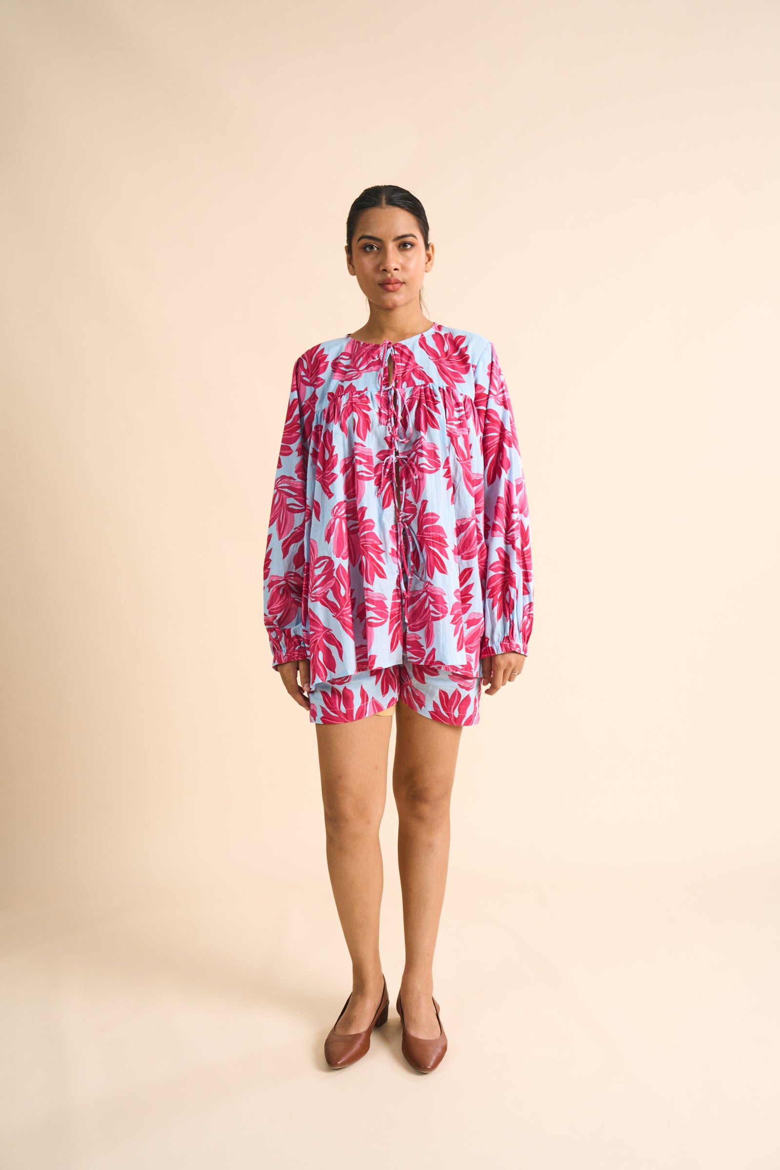 IRIS BOTANICAL LOUNGE SET