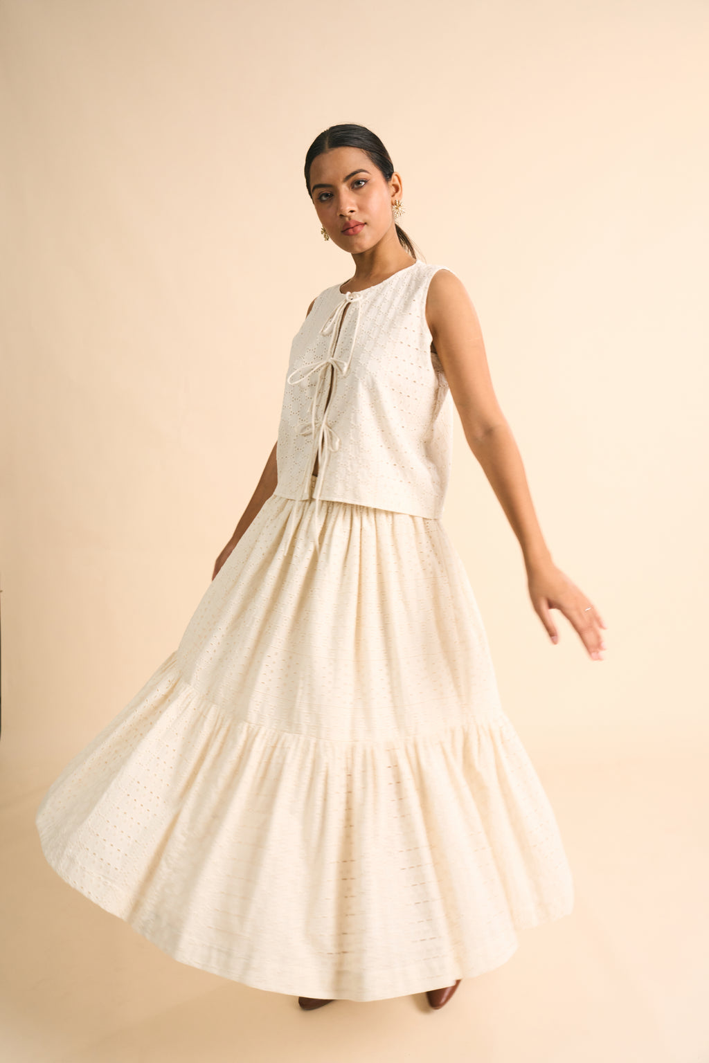 IVORY SCHIFFLI SKIRT