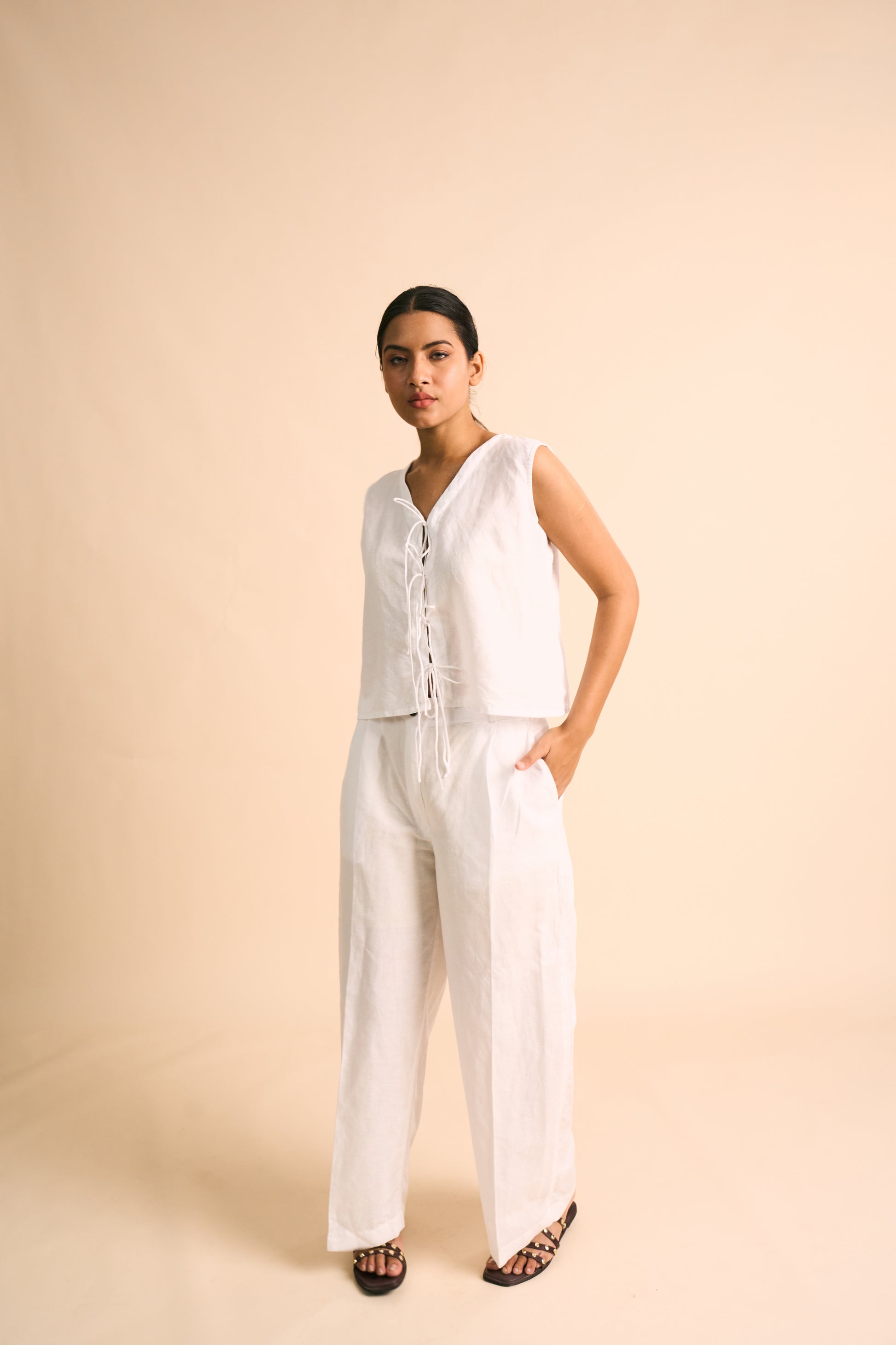ECRU WIDE-LEG LINEN TROUSERS